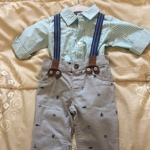 Baby matching outfit
